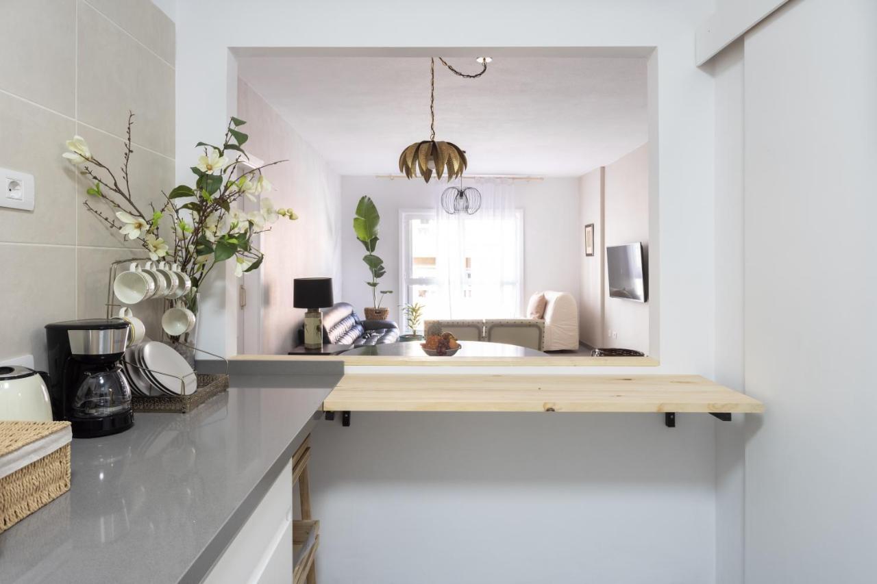 Home2book Charming Center Apartment Santa Cruz 1