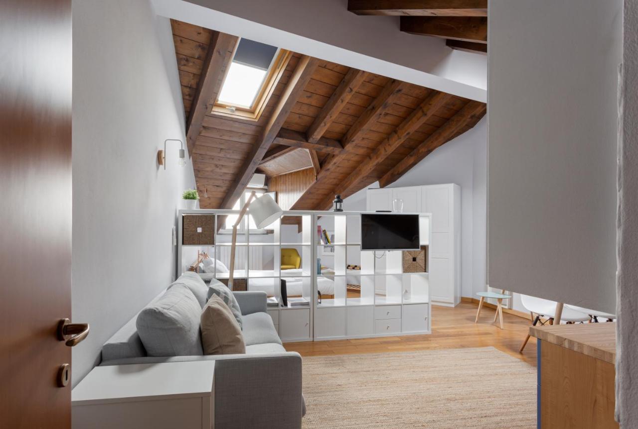 Chic Loft Living in Via Farini (Adults Only)