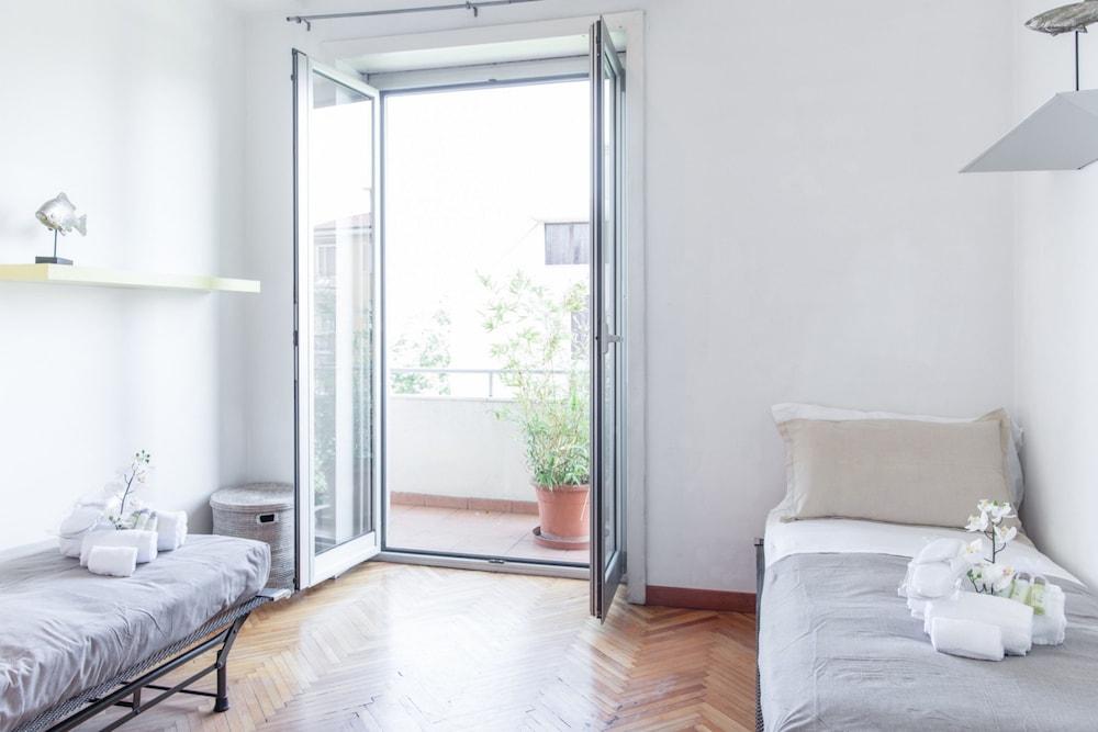 Suitelowcost - Stilicone 2