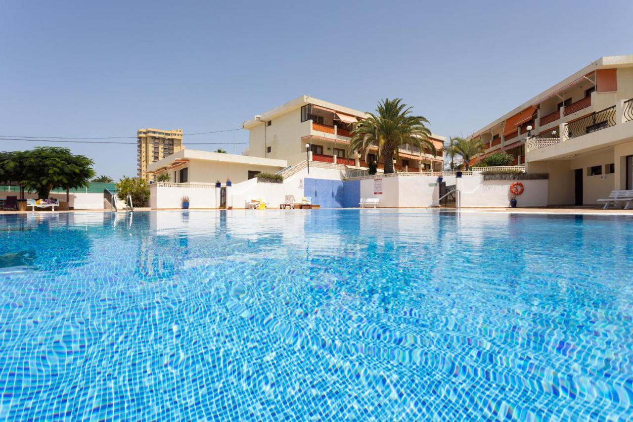 Frontline Playa las Vistas with Pool, Parking, Sea 1
