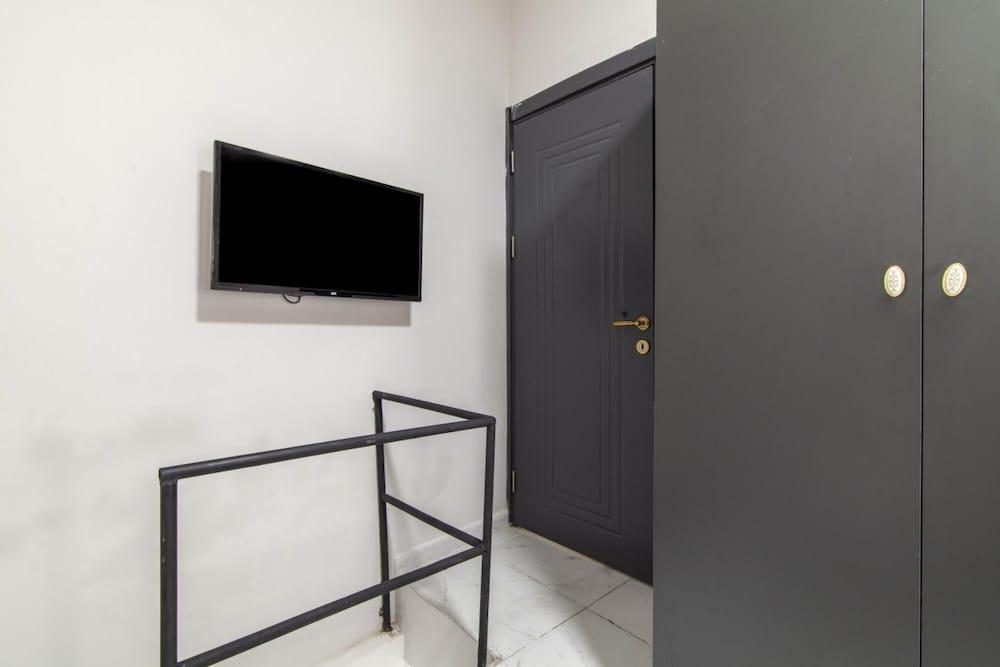 Modern Flat in the Heart of Beyoglu 1