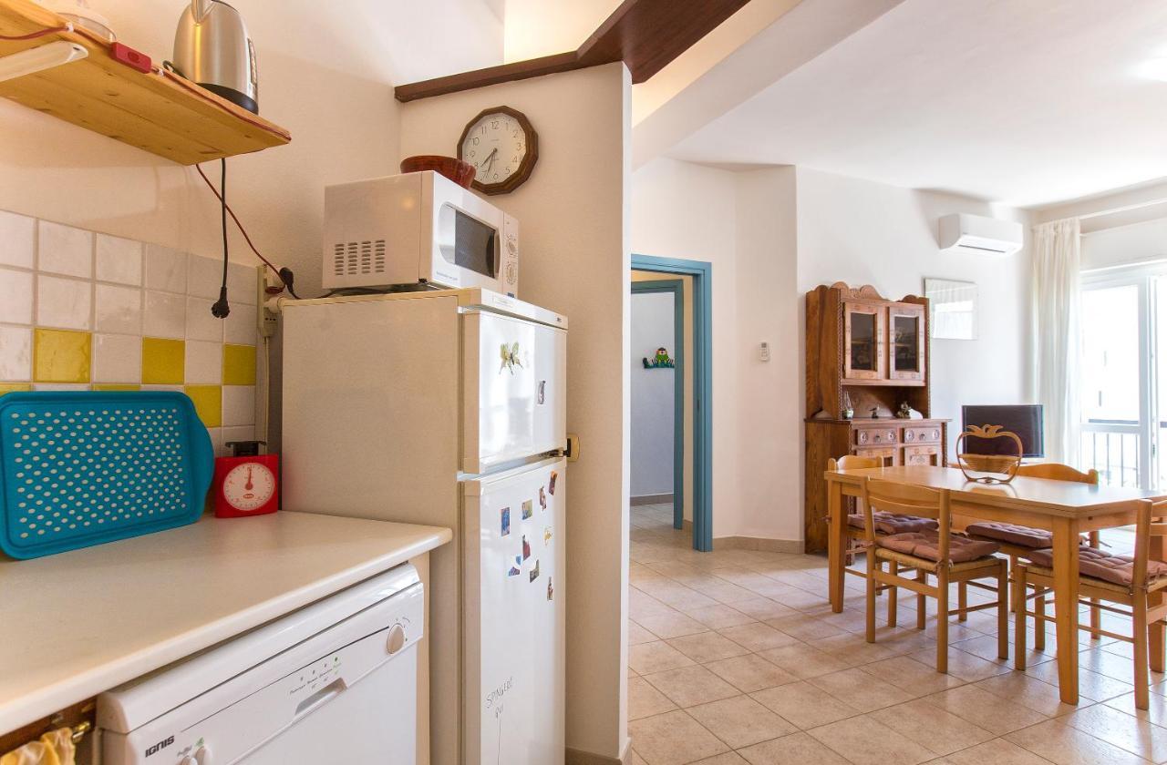 Al Piazzale Appartamento Fronte Porto 2