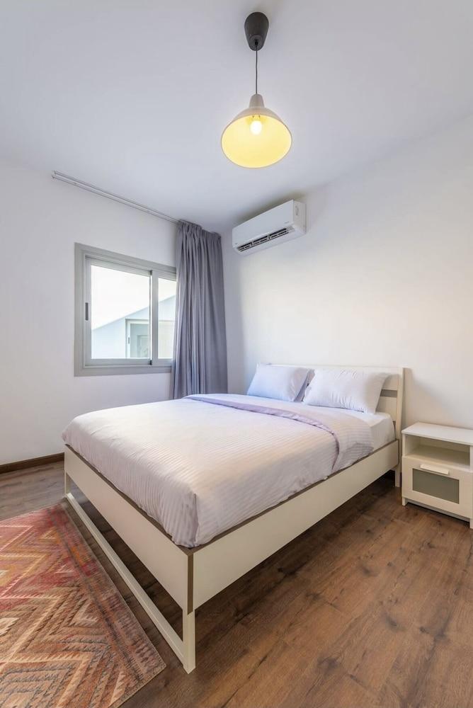 Stunning 2 Bed Apartment in Gouna with Roof 1