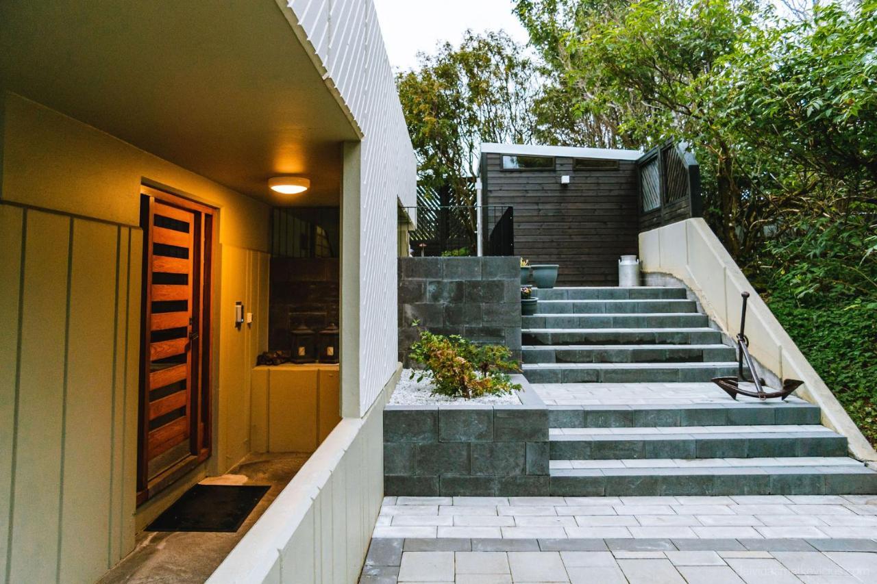 Smart Luxury - Private Gym, Hot Tub & Sauna 2