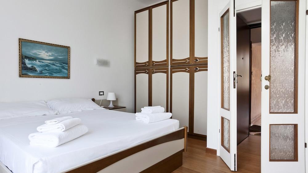 Italianway - Piazza Firenze 4 2