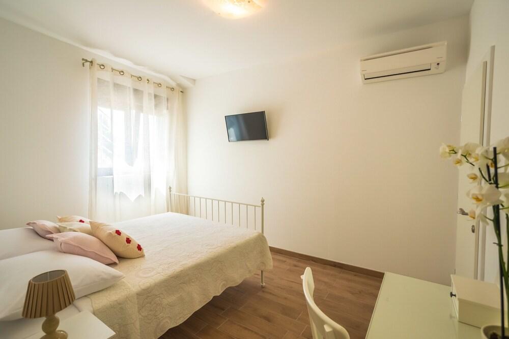 Hedera Estate, Villa Hedera VI 1