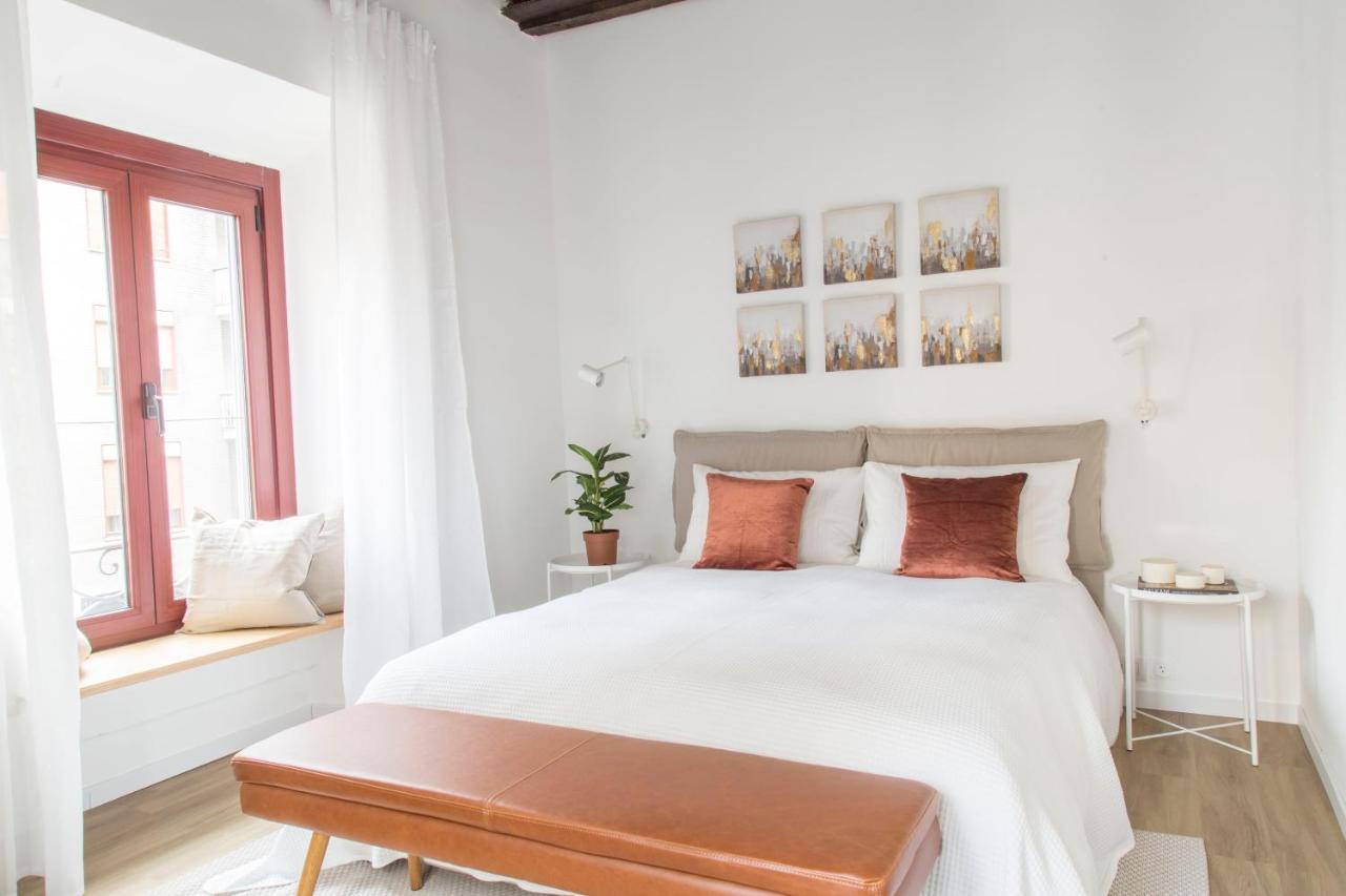 The Magnificent Apartment (Bocconi) 1