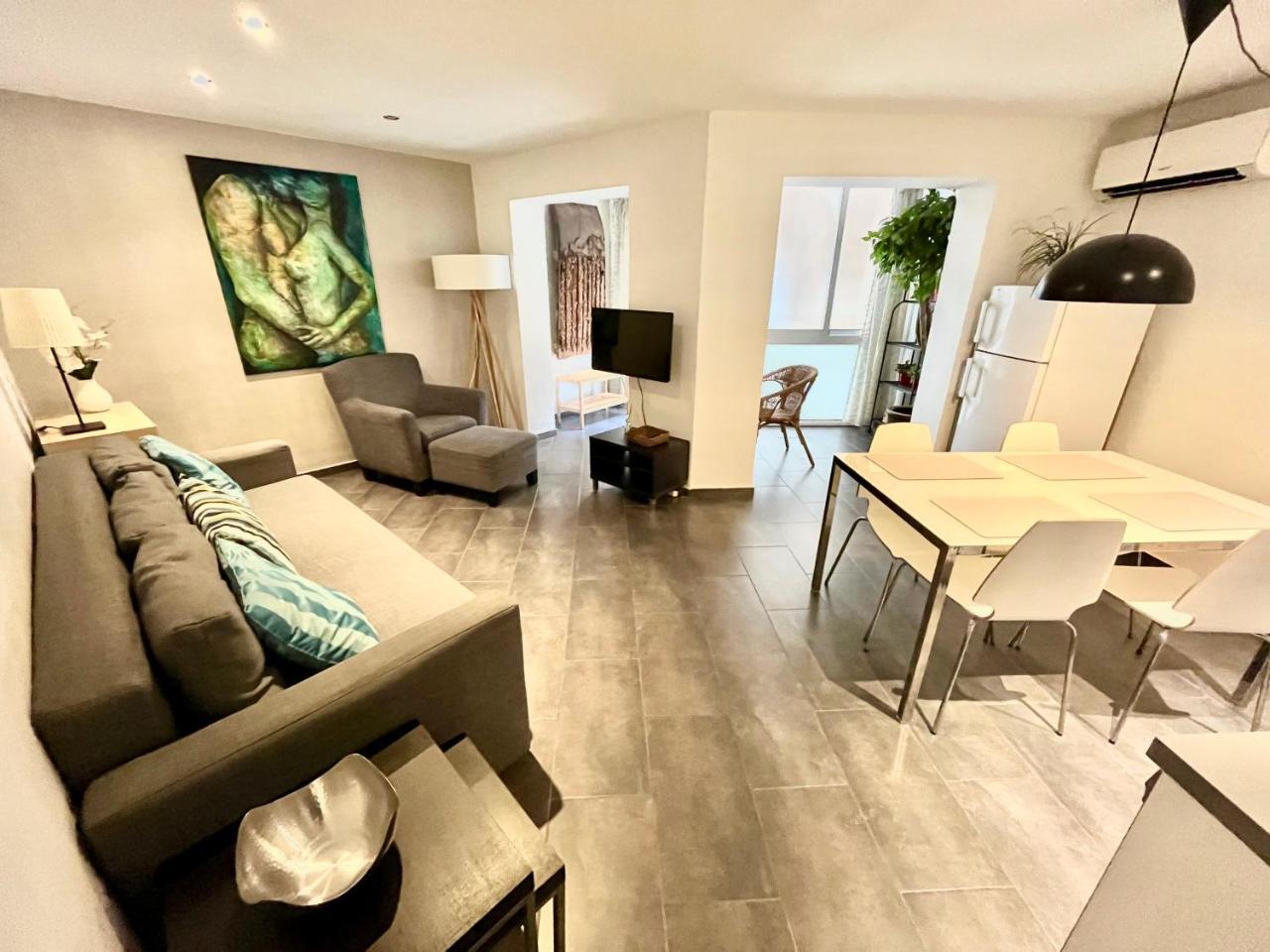 Gorgeous Apartment in Downtown