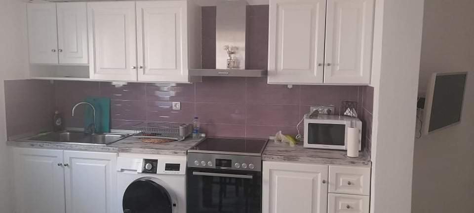 Giorgina'S House 2 2