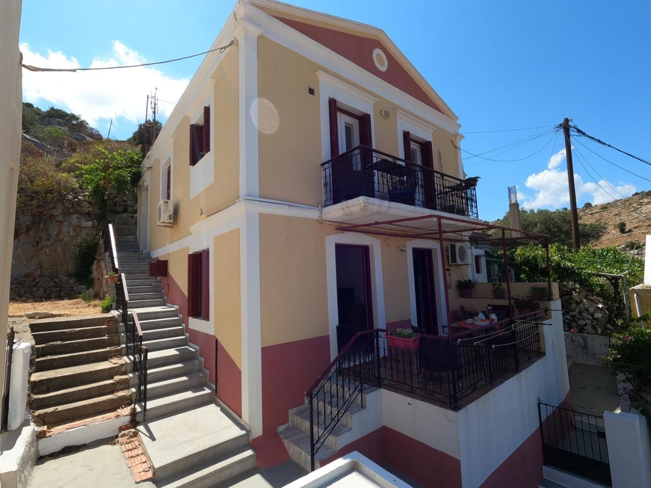 Villa Astradeni Symi 1