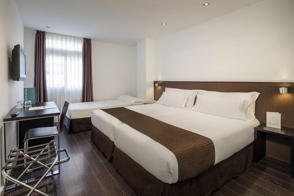 Occidental Santa Cruz Contemporaneo 1