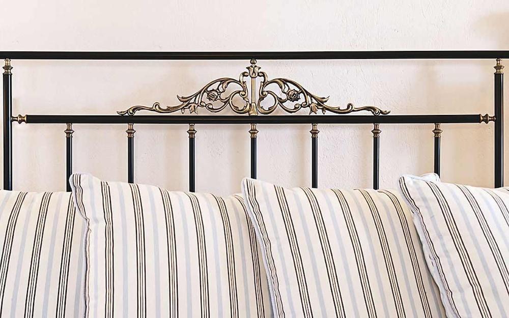 Mirabo Luxury Villas (Adults only) 1