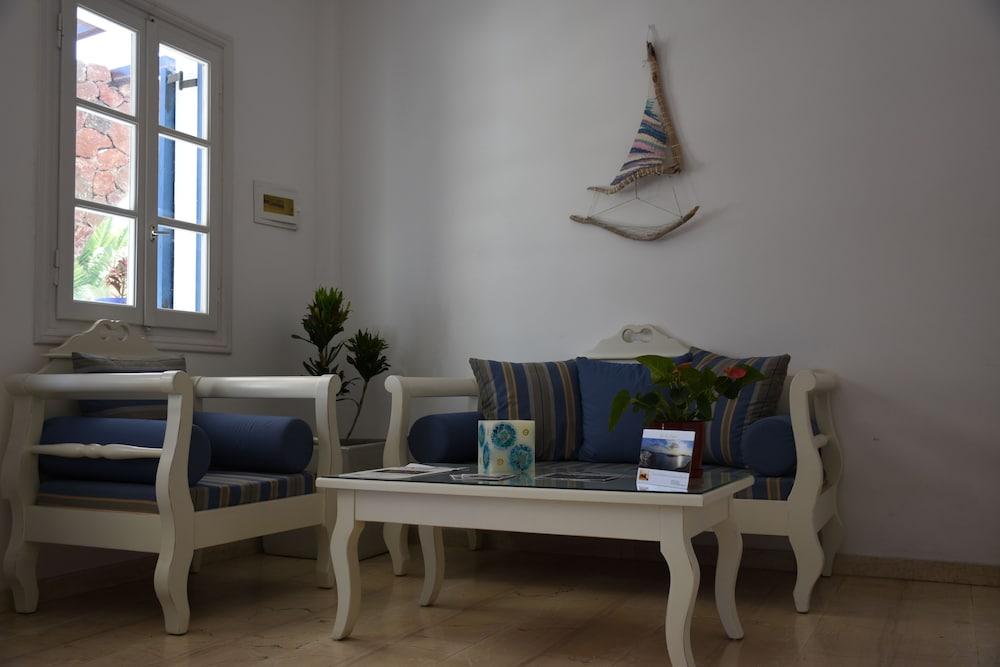 Arion Bay (Adults only)