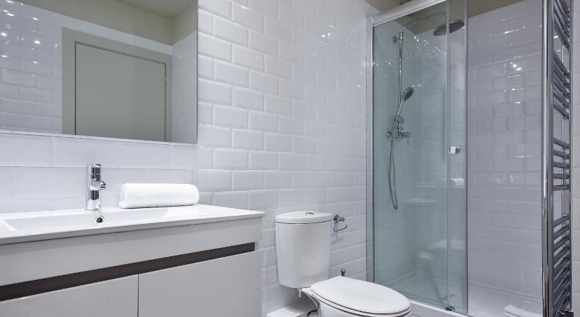 Barcelona 226 Center Exclusive 2