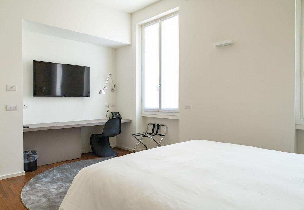 Ariosto Social Club 2