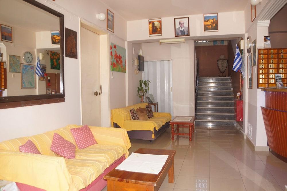 Star Hotel (Adults only)