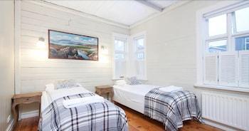 Thomsen Apartments 1