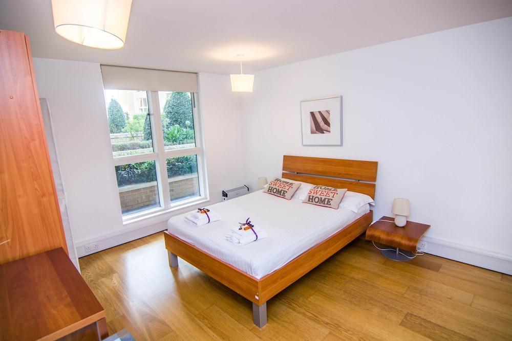 Apartment Wharf – Water Gardens 1