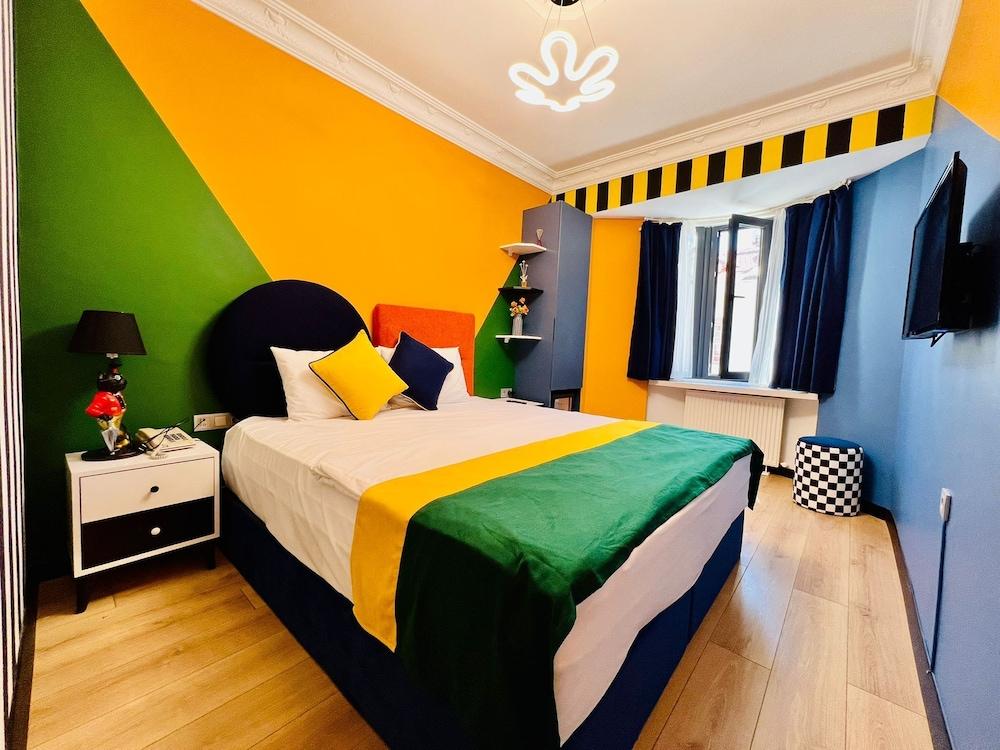 Apex (Adults only) 2