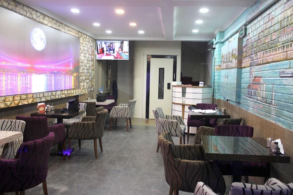 Blue Moon Apart Hotel 2