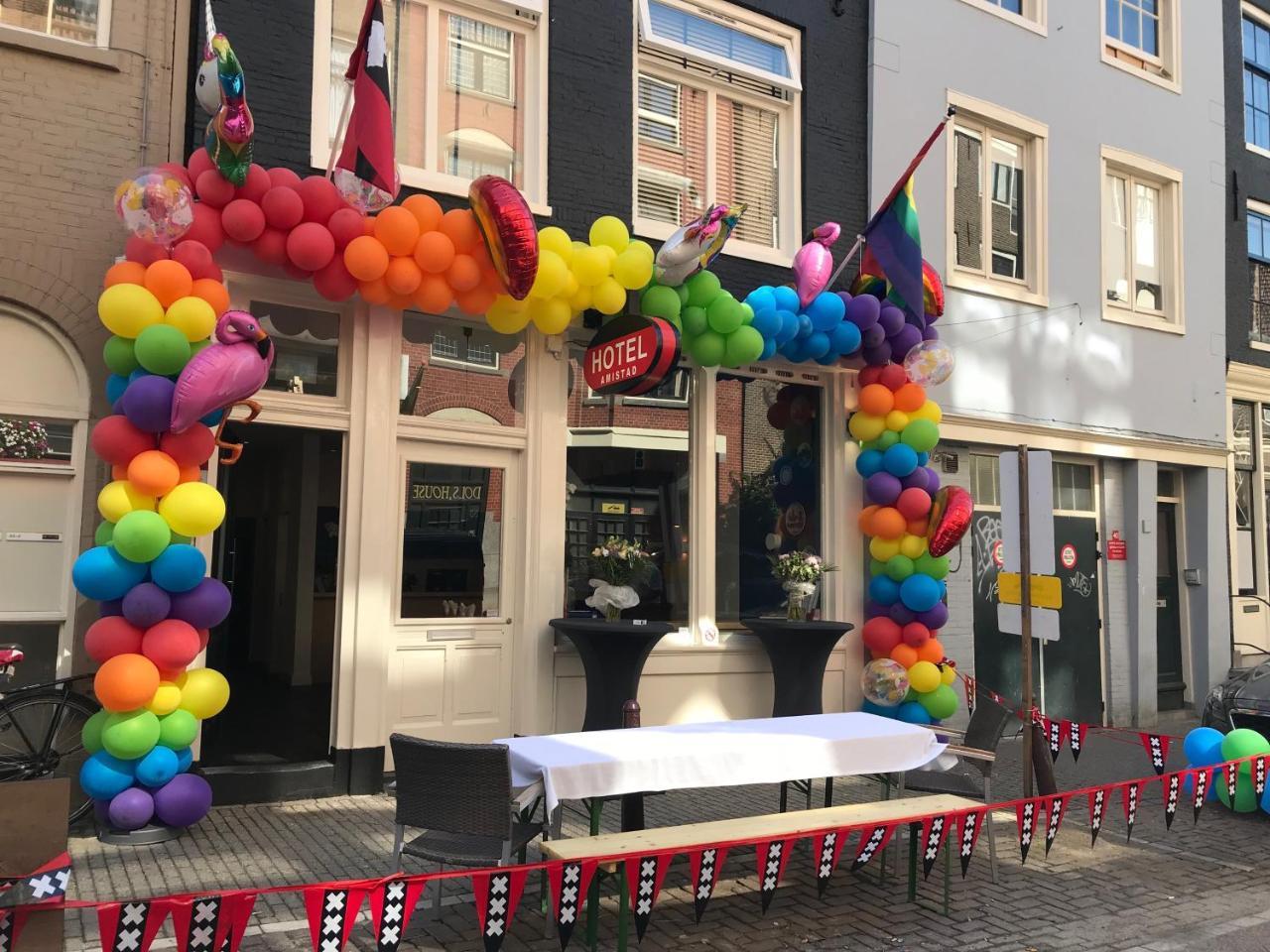 Amistad Hotel (Adults Only) 2