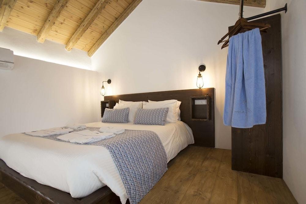 Blue Jasmine Suites 2