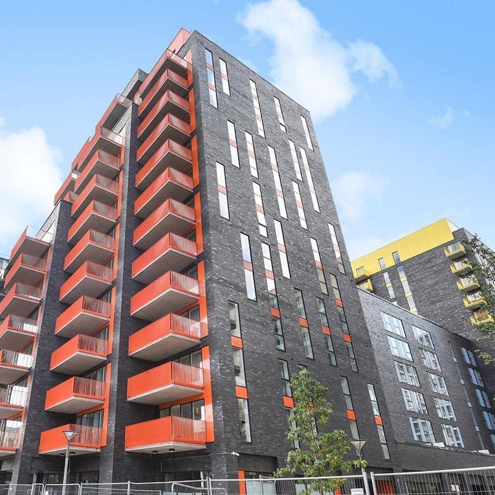 Millharbour Residences 1