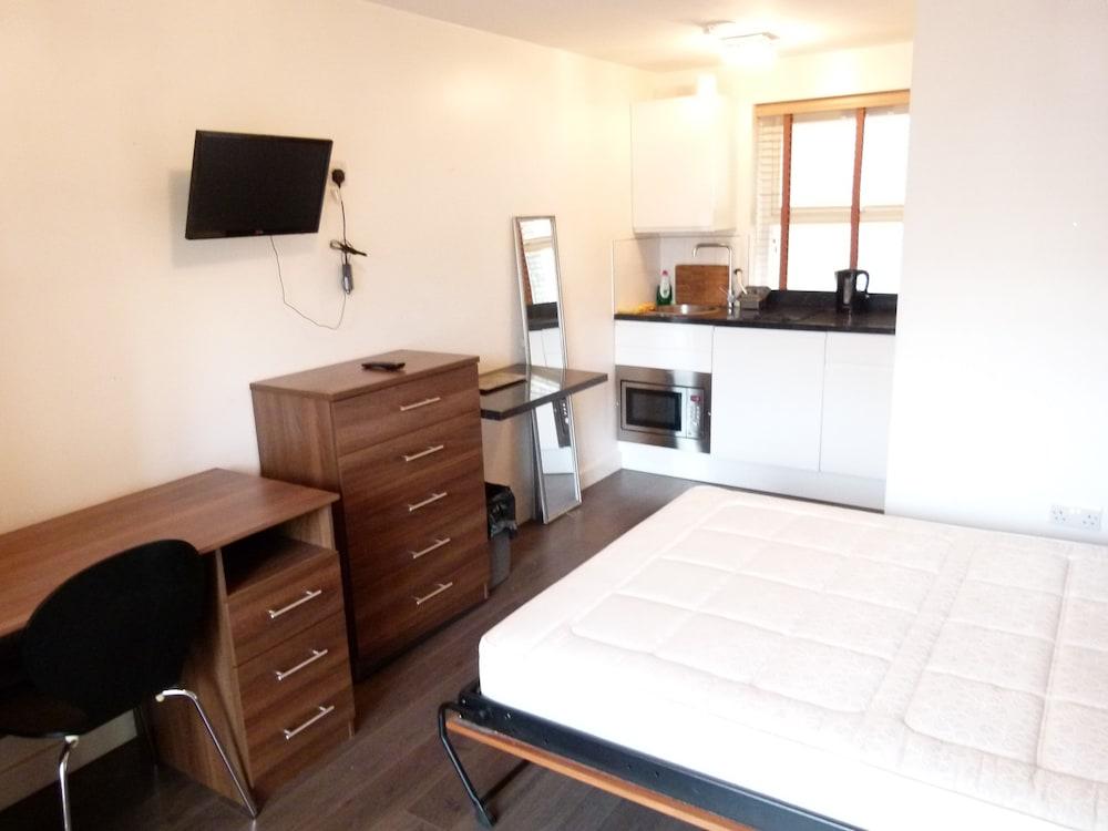 Ss Property Hub - City of London Studio Apartment 9 1