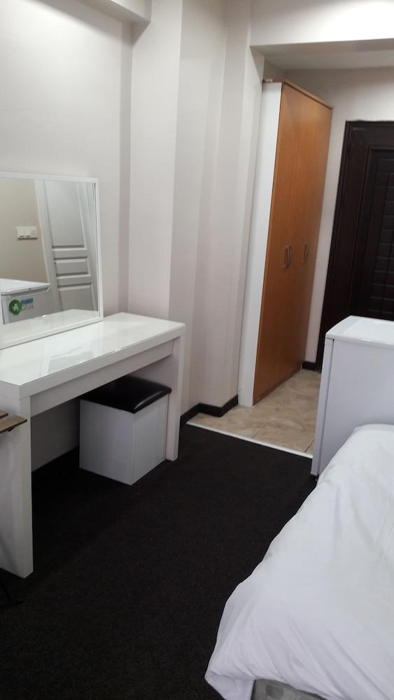 Istanbul Grand Aparts 2