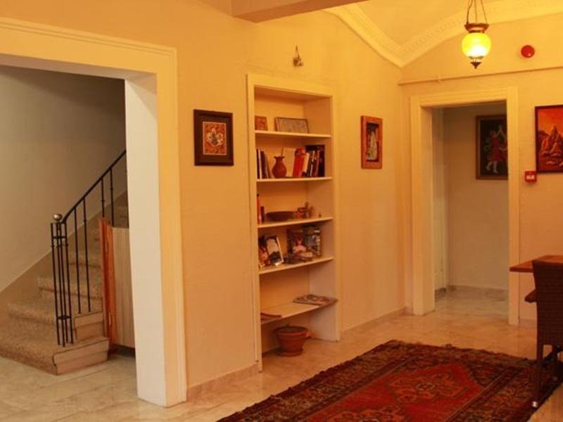 Bonjour Guest House 2