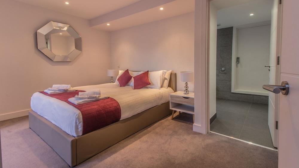 Artillery Lane by Servprop 2