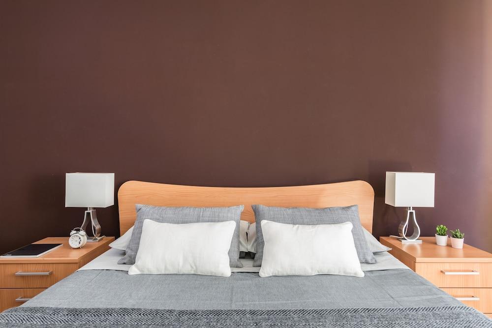 Home at Hotel - Naviglio Pavese 2