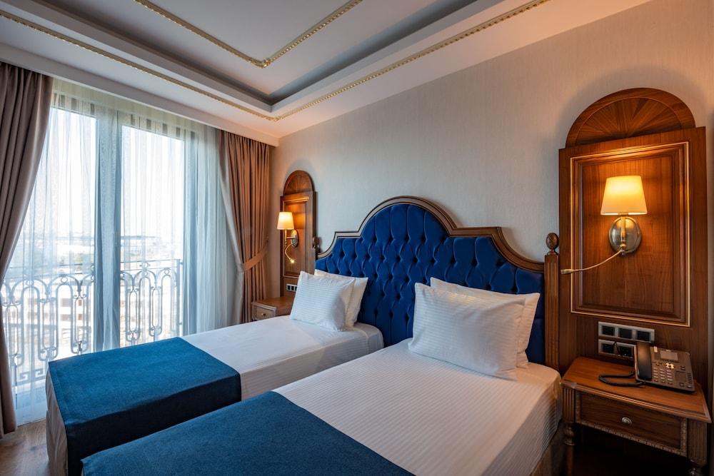 Nova Plaza Pera Hotel 2