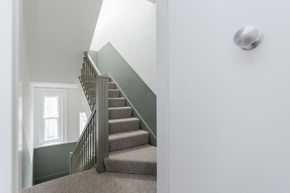 Soho Apartments by Basetogo 1