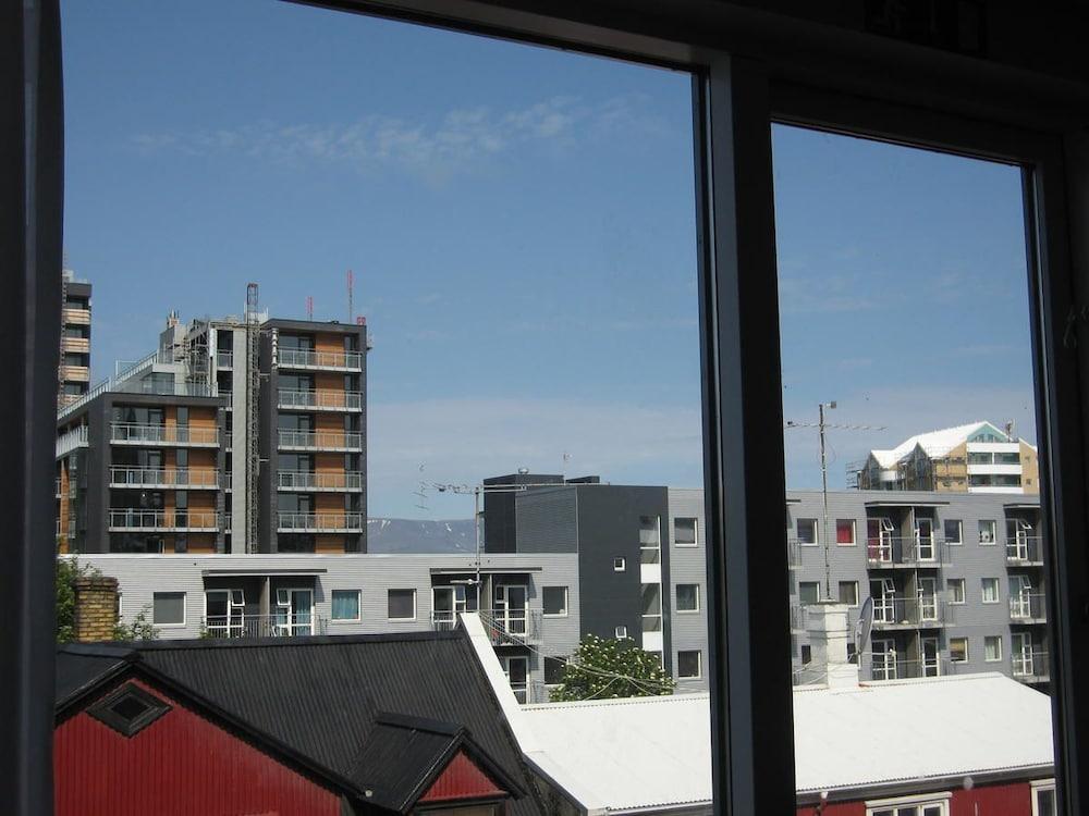 Stylish Downtown Reykjavik Apartments 1