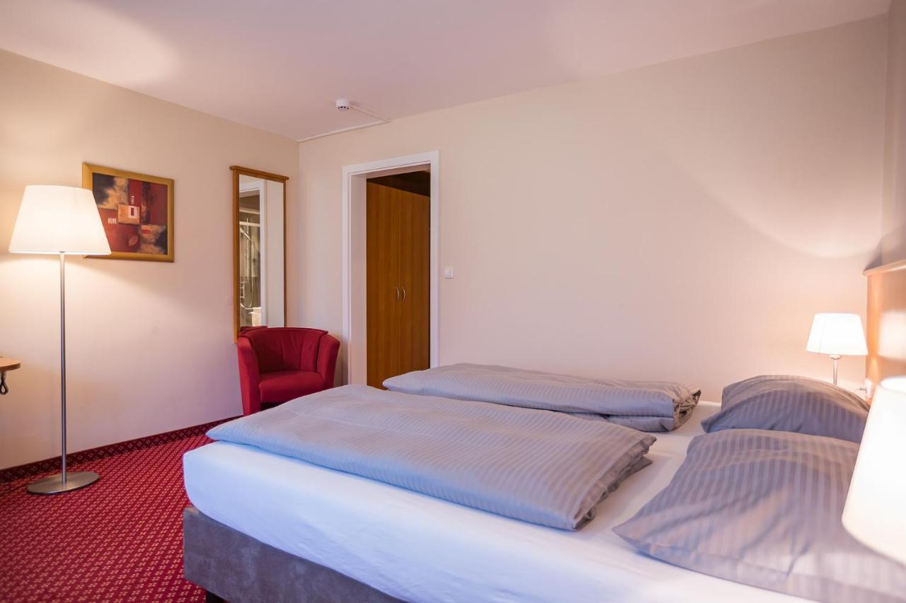 Hotel Friedenseiche 2