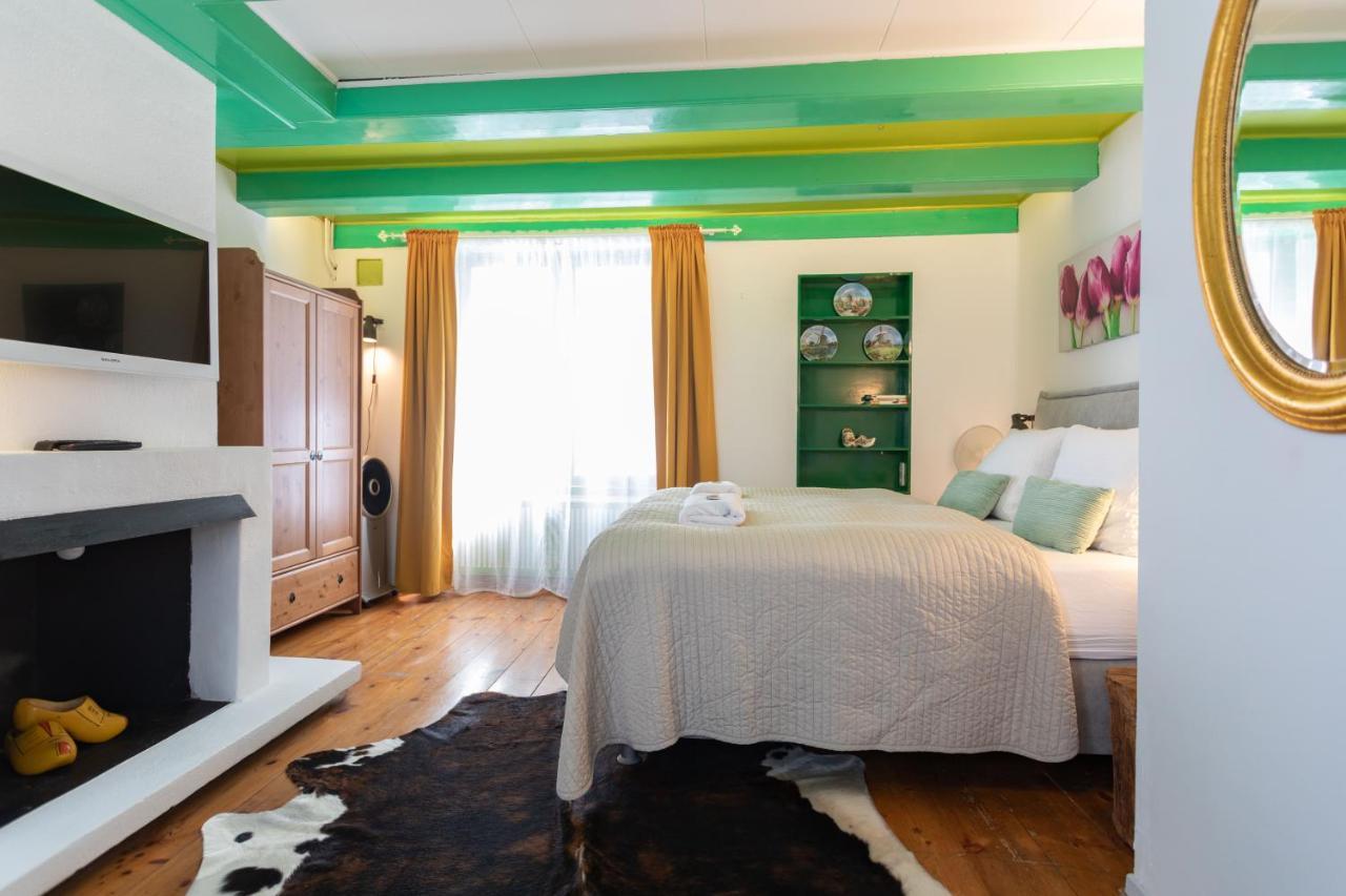 Tulip of Amsterdam B&B 1