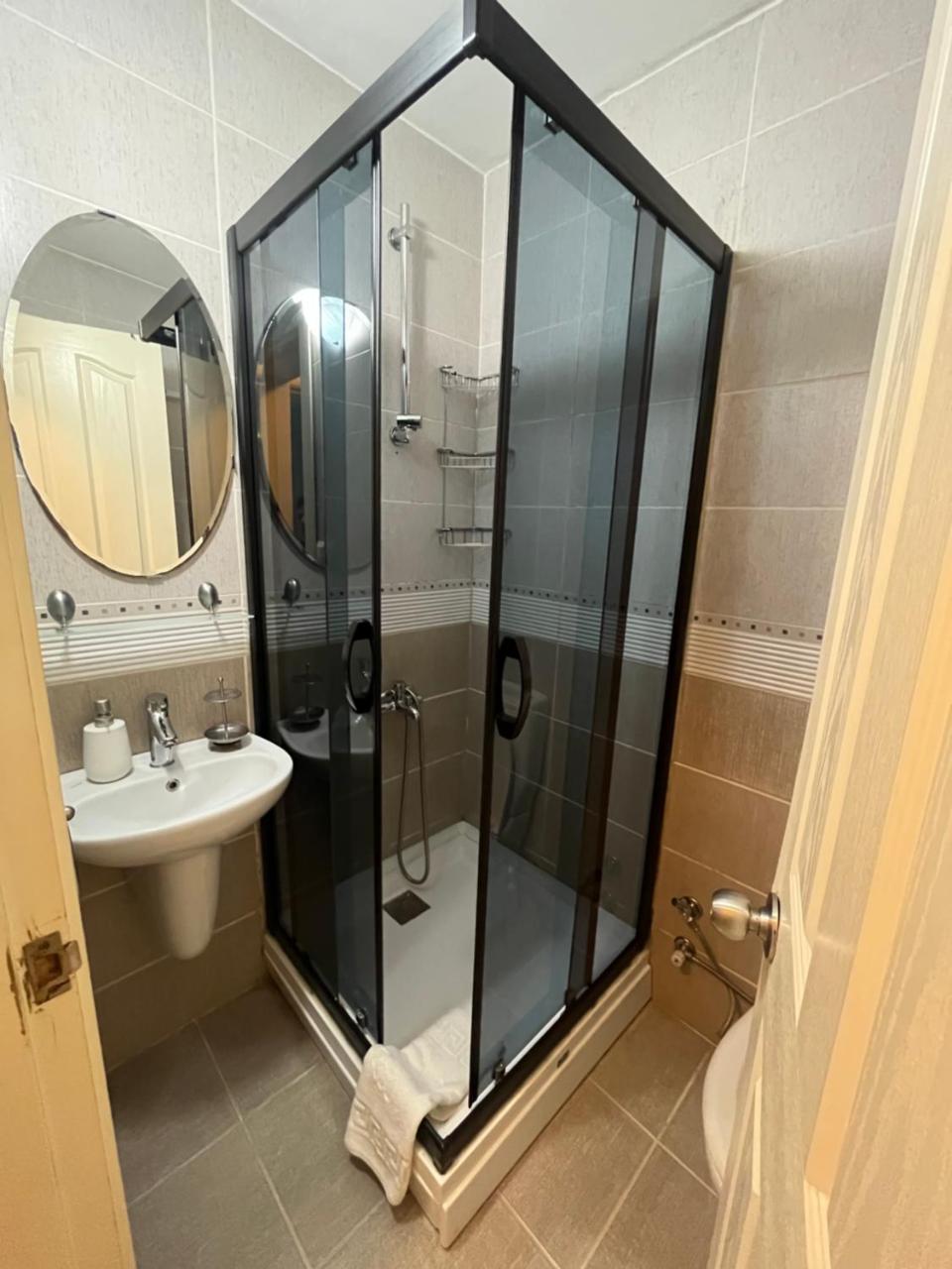 Topkapi Apartments 1