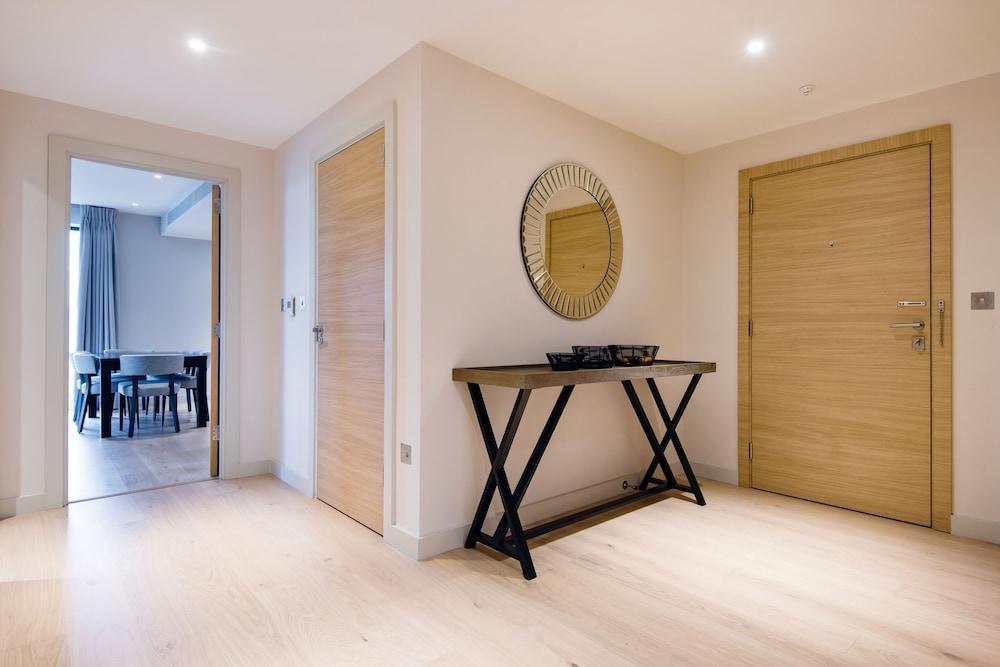 Deluxe Victoria Home Close To Buckingham Palace 1