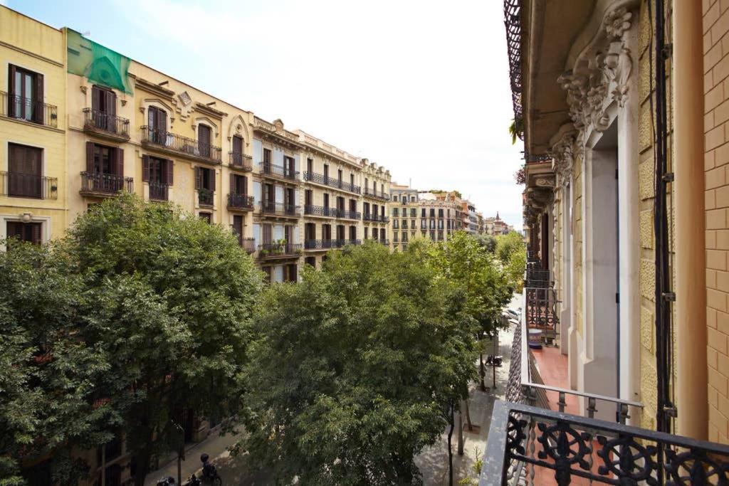 Beautiful Apartment in Eixample 2