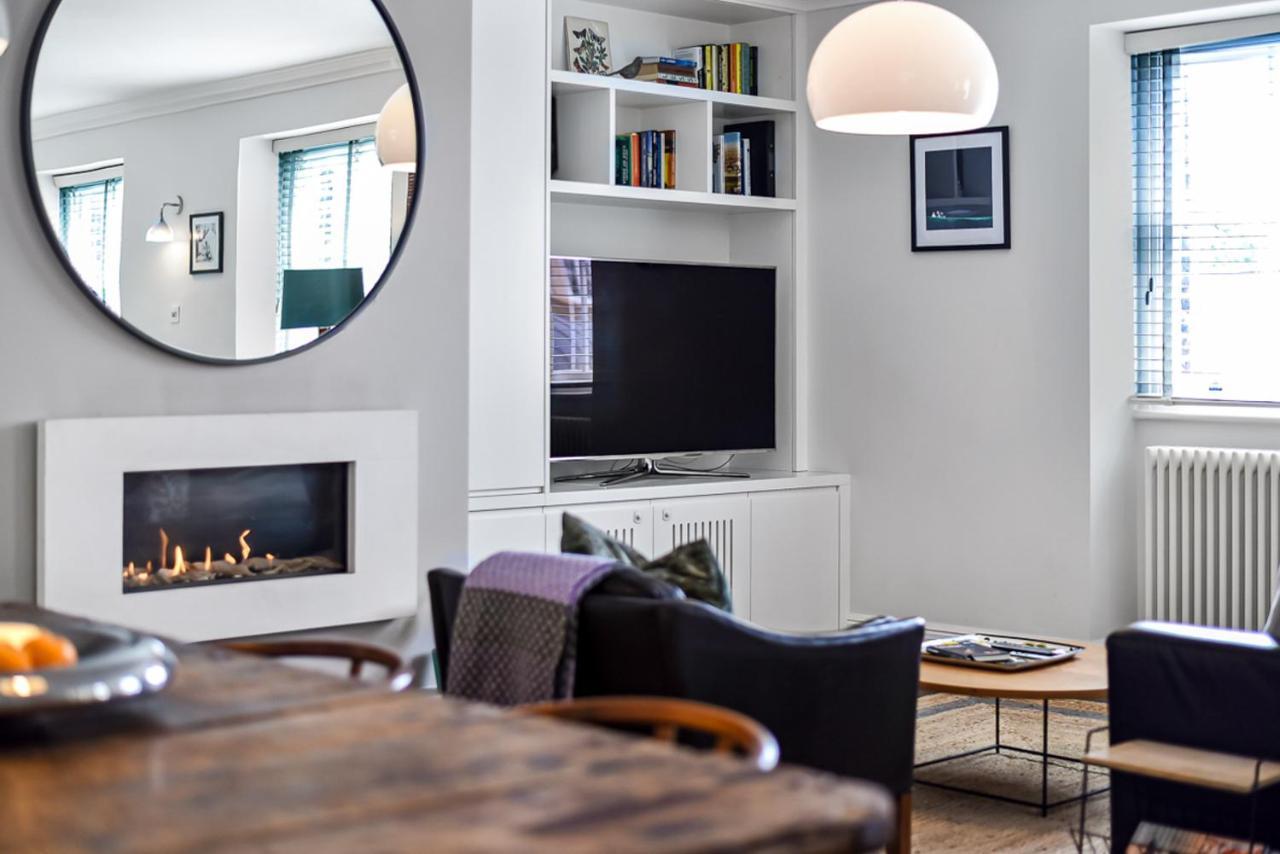 Woodbridge House Apartment