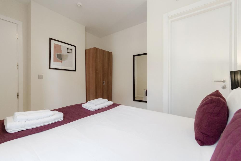 Roomspace Apartments -Sterling House 2