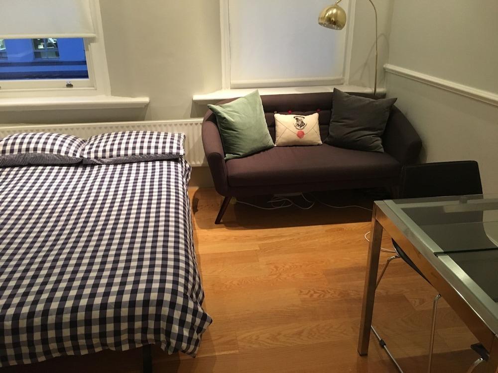 3 Bedroom Apartments Wells Street 1