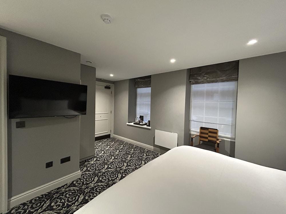 30 Pavilion Road Knightsbridge 2