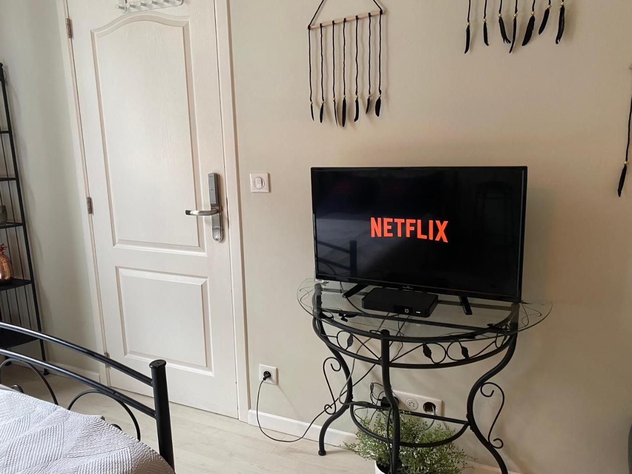 Petit Appartement Jourdan Eu 1