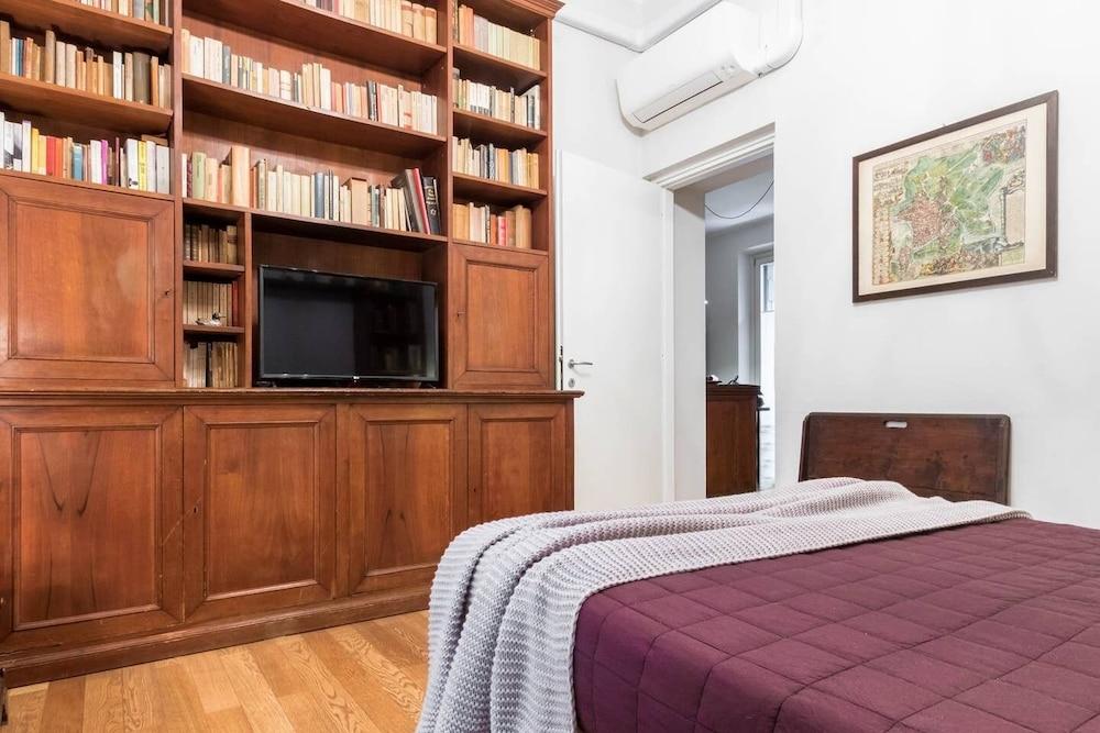 Joivy Casa Pupa Near Navigli Nightlife 2