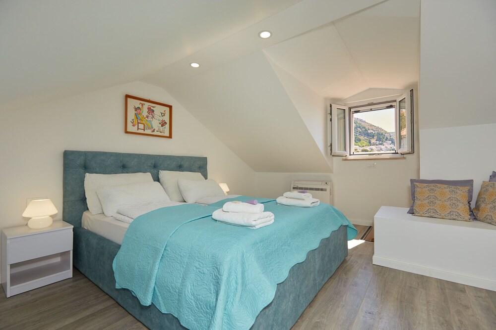 Holiday Home Festina Lente 1