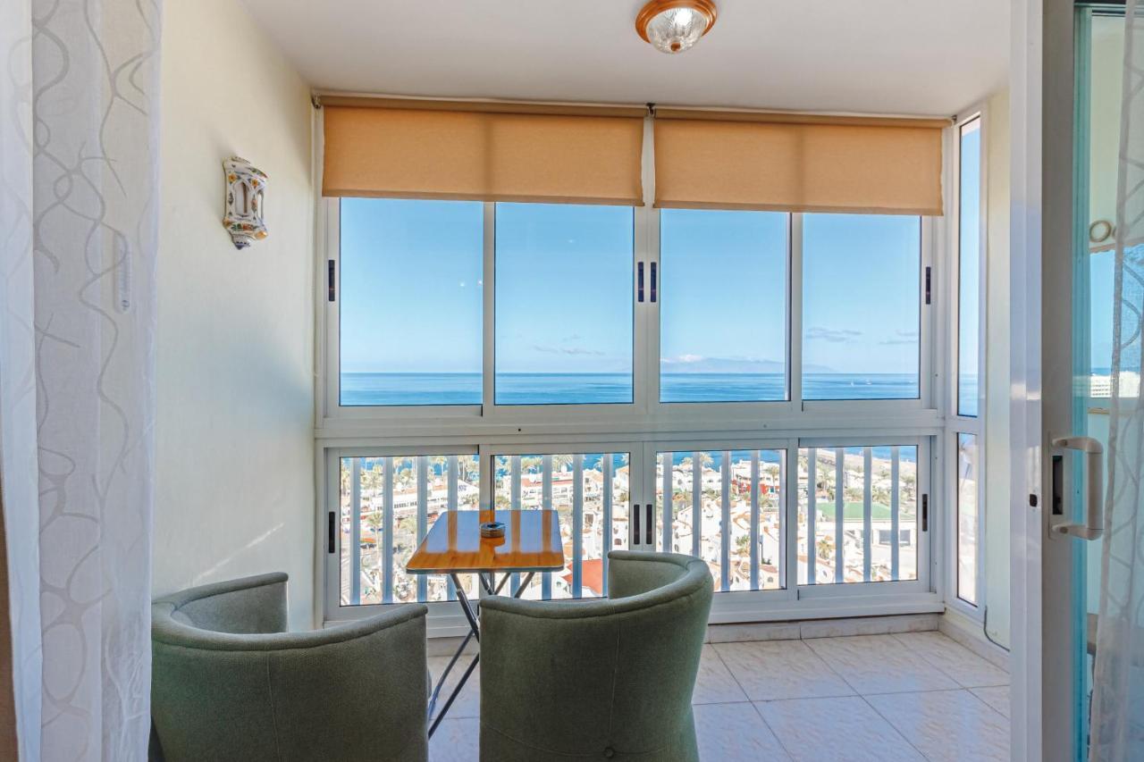 Las Americas Best! Torres de Yomely11 2