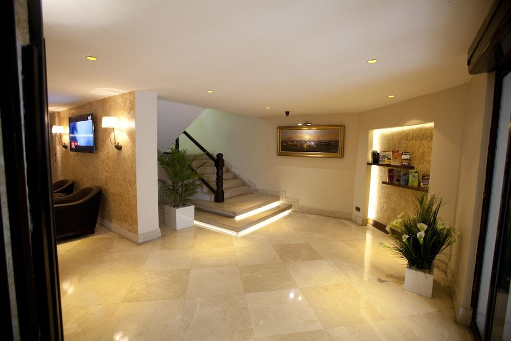 Grand Laleli Hotel 1