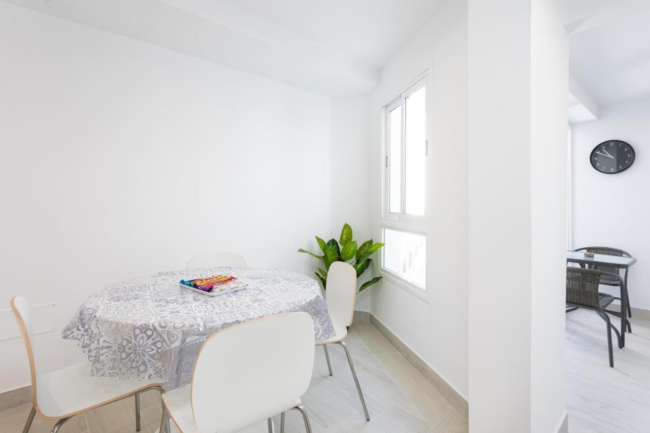 188 las Tortugas Holiday Home by Sunkeyrents 2